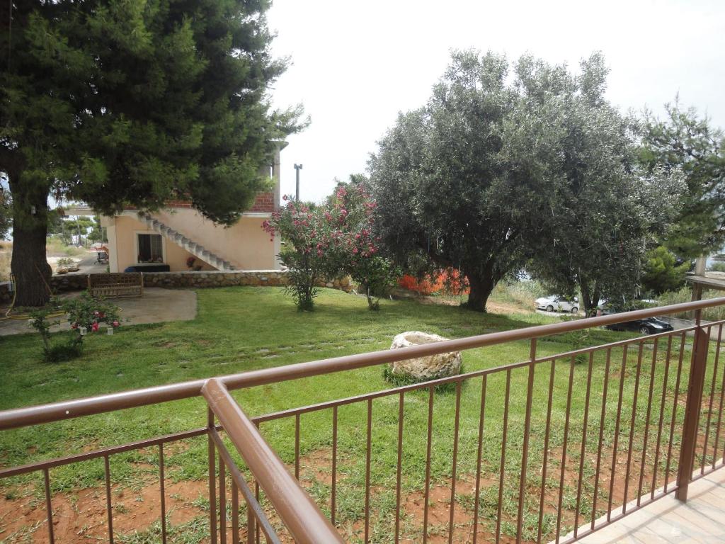 Yialos apartments photo
