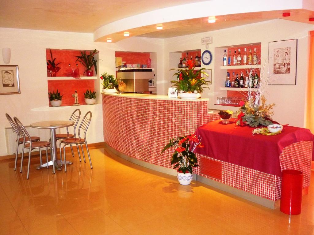 Hotel Bahama — Restauracje i bary in Rimini, Emilia-Romania
