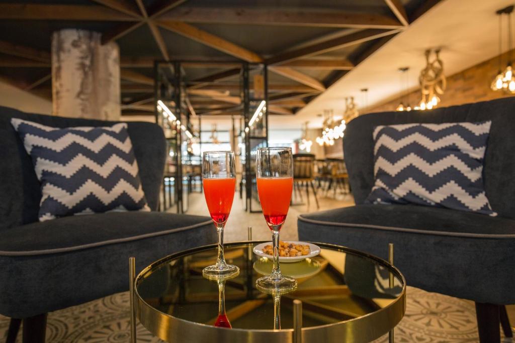 Husa Centric Photo 11