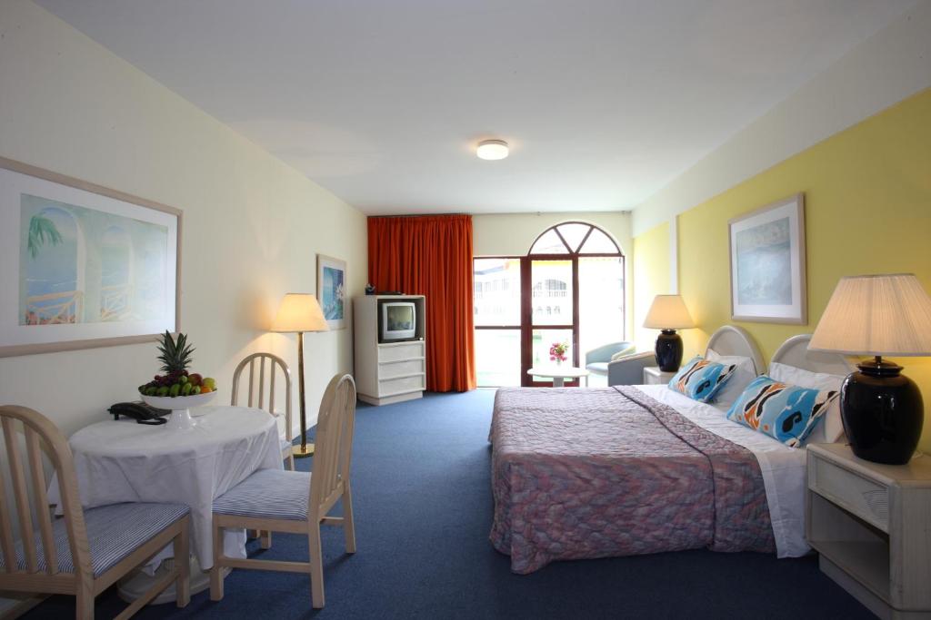 Canico Bay Apartments photo