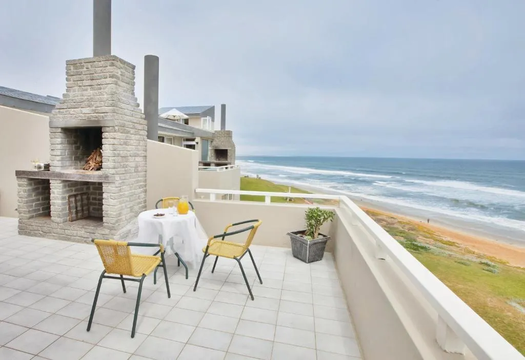 First Group Desert Rose, hotel in Hentiesbaai