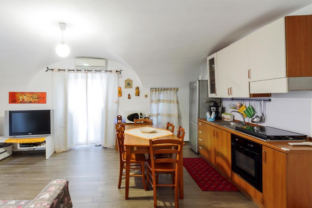 GuestHost - Catania Central Flat - 5