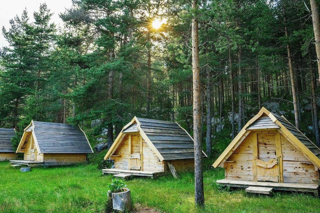 Eco Camp Chalets pod Gorom photo