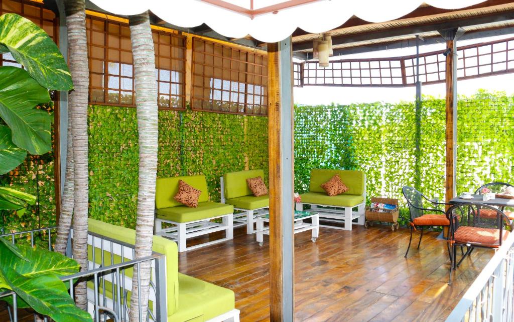 Shared lounge/TV area, Hotel Careyes Puerto Escondido in Puerto Escondido