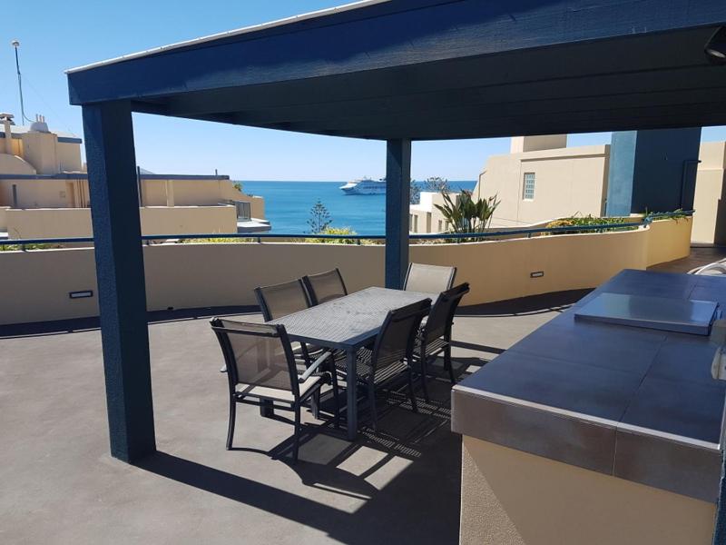 Beachside Mooloolaba Apartment with a View! photo