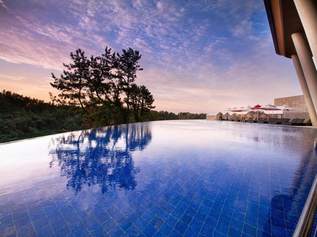 Hotel Facility