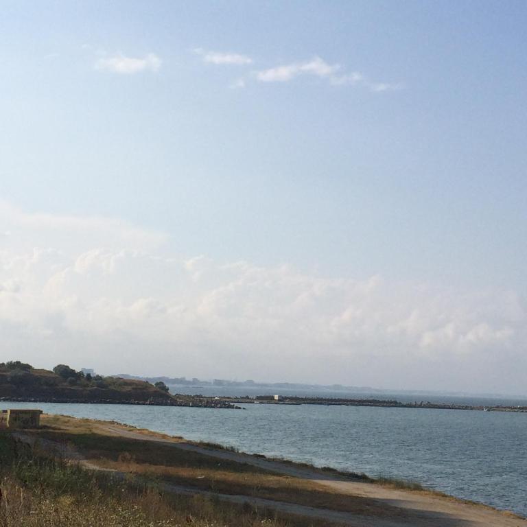 Seawave Beach Apartament — Hotel in Constanta