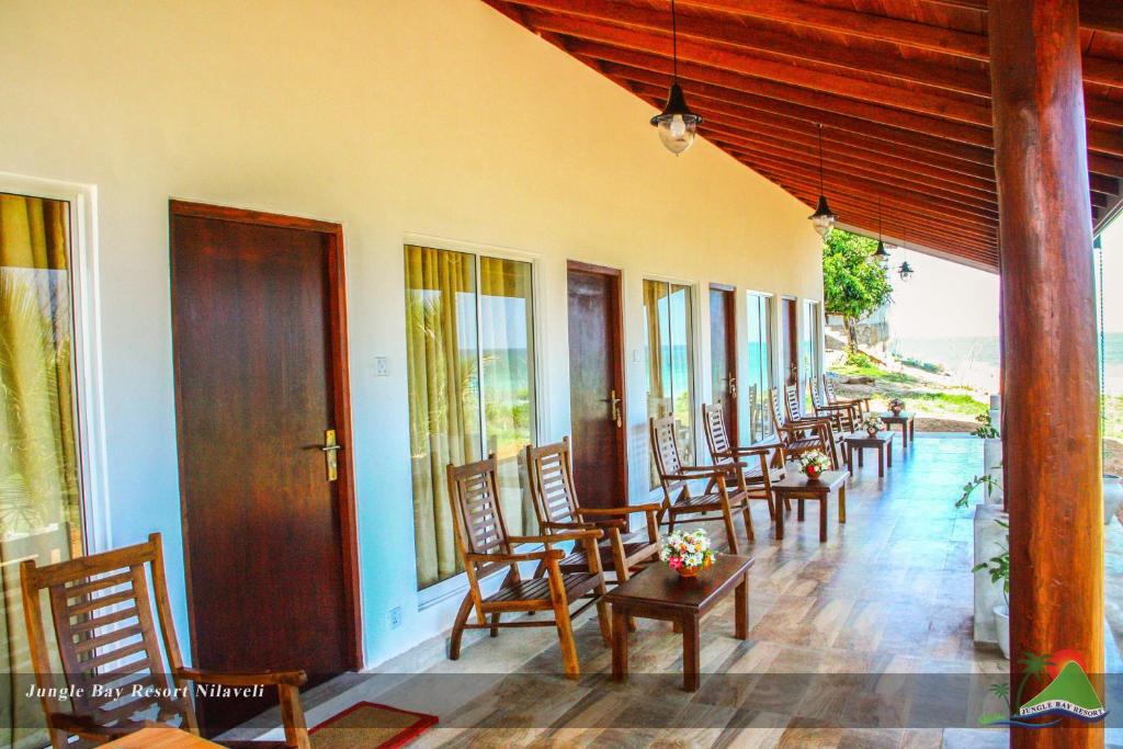 Jungle Bay Resort photo