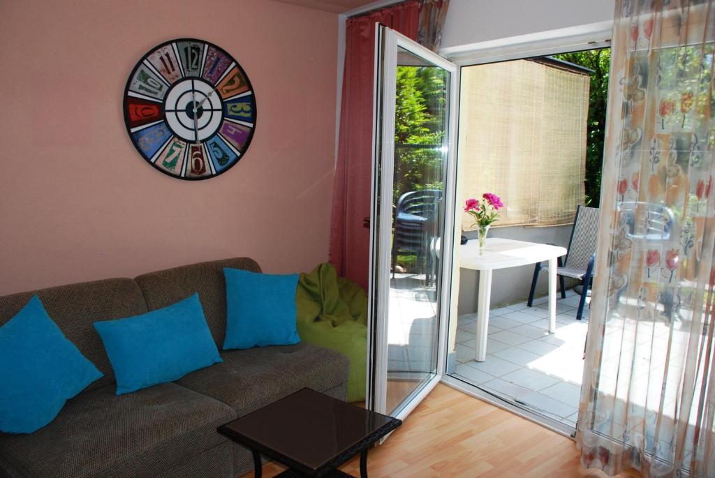 FeWo Ulamec Appartment VI - 3
