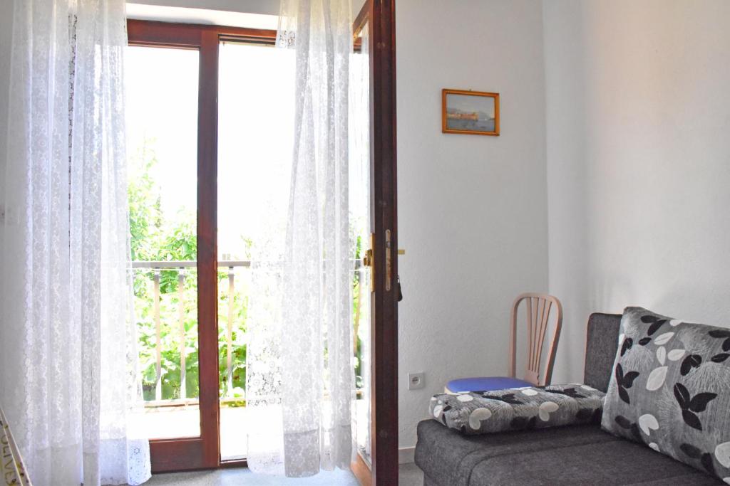 Apartments Neva Tomas photo
