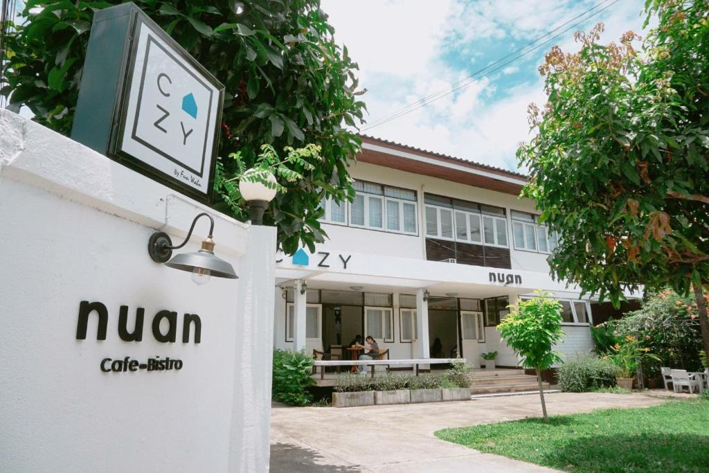 Restaurant, Cozy by FunWahn. in Chiang Mai