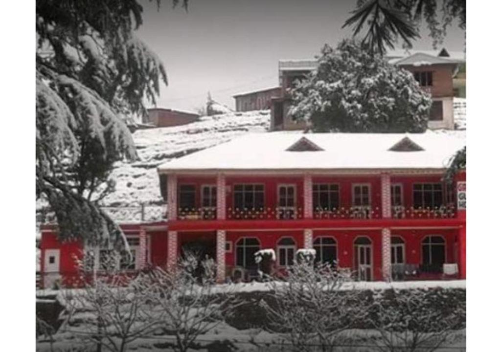 Valley View rooms near Khajjiar Lake photo