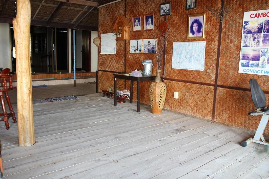 Bar/lounge