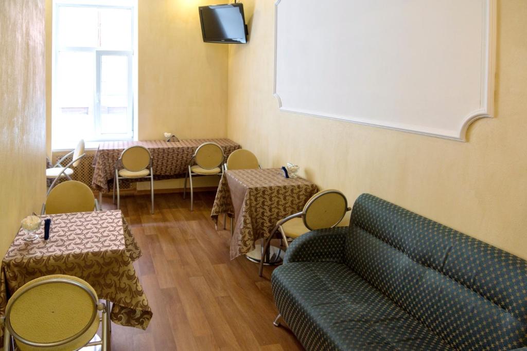 Ra Nevsky 44 Hotel photo