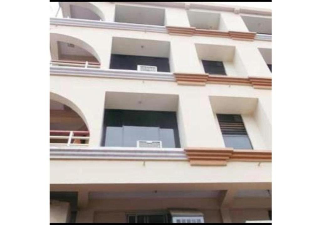 Balcony Rooms Overlooking the Main Market photo