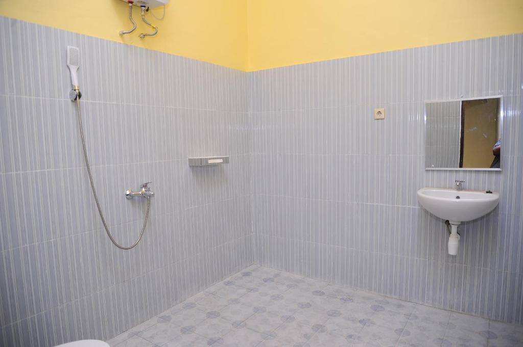 Rumah Eyang Guest House photo
