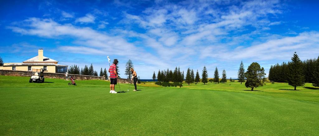 Golf course [on-site]