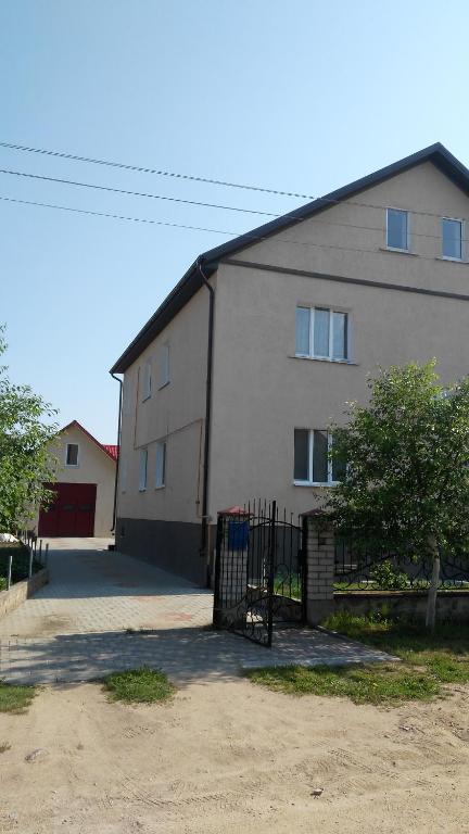 Zagorodnyi dom na Usadebnoy 4 — Hotel in Vawkavysk