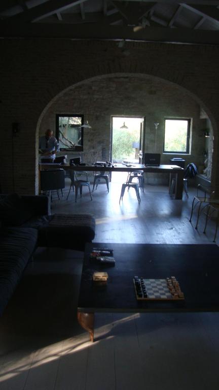 フロント・ロビー