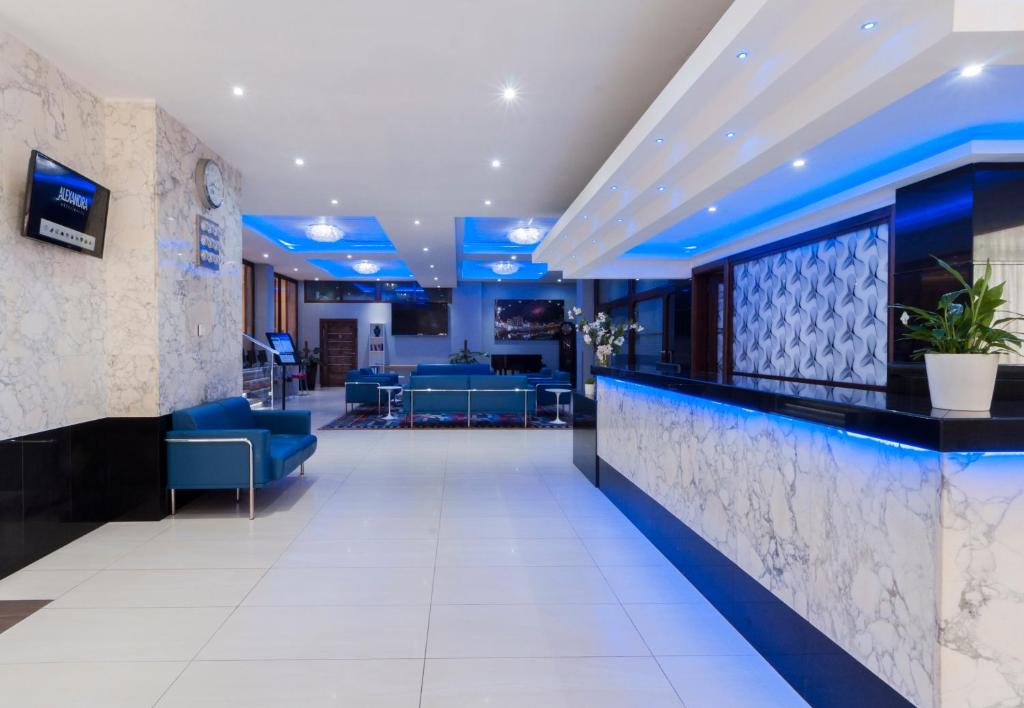 Alexandra Hotel Photo 41