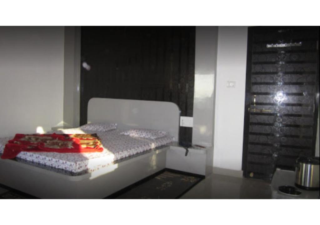 Hotel Arihant photo