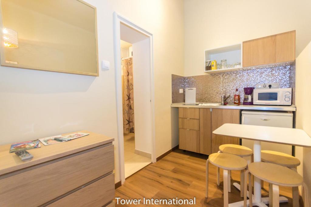 Home Apartment photo