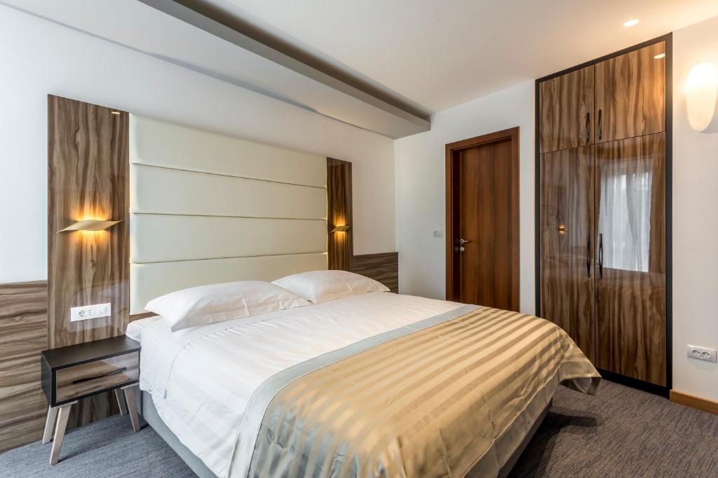 Hotel Eden photo