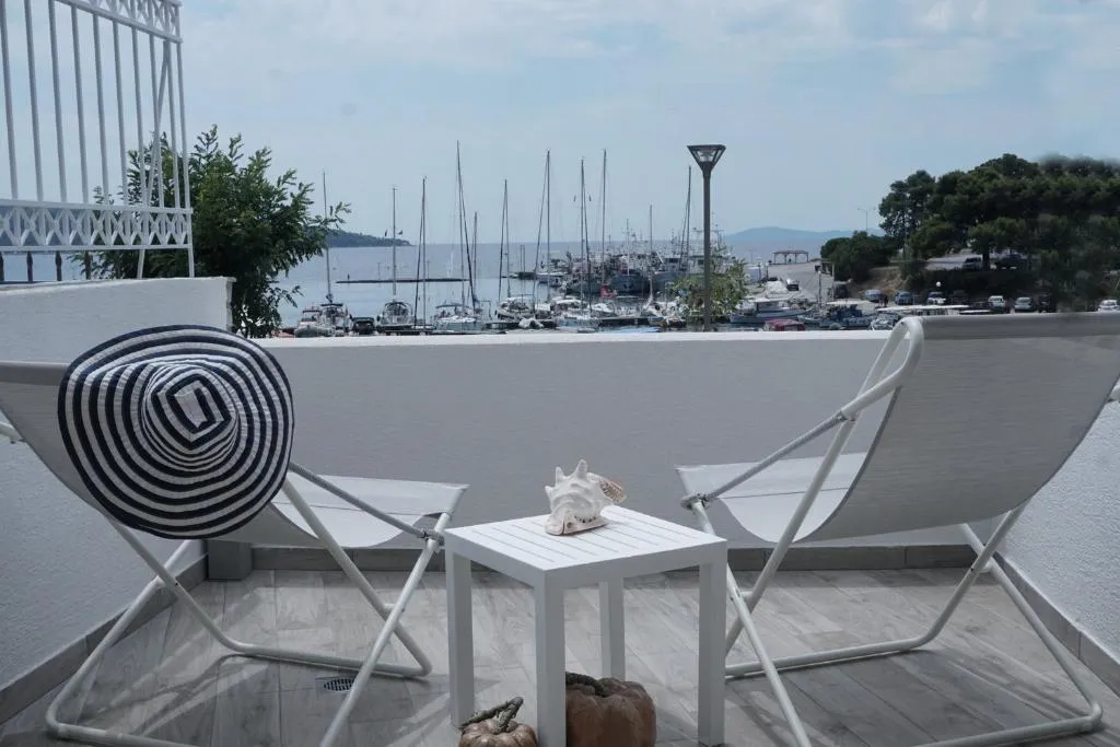 Aqua Marine, hotel v destinaci Neos Marmaras