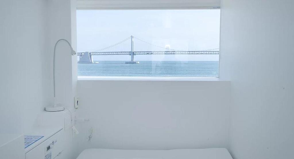 Busan Gwanganli Hotel 1 Additional