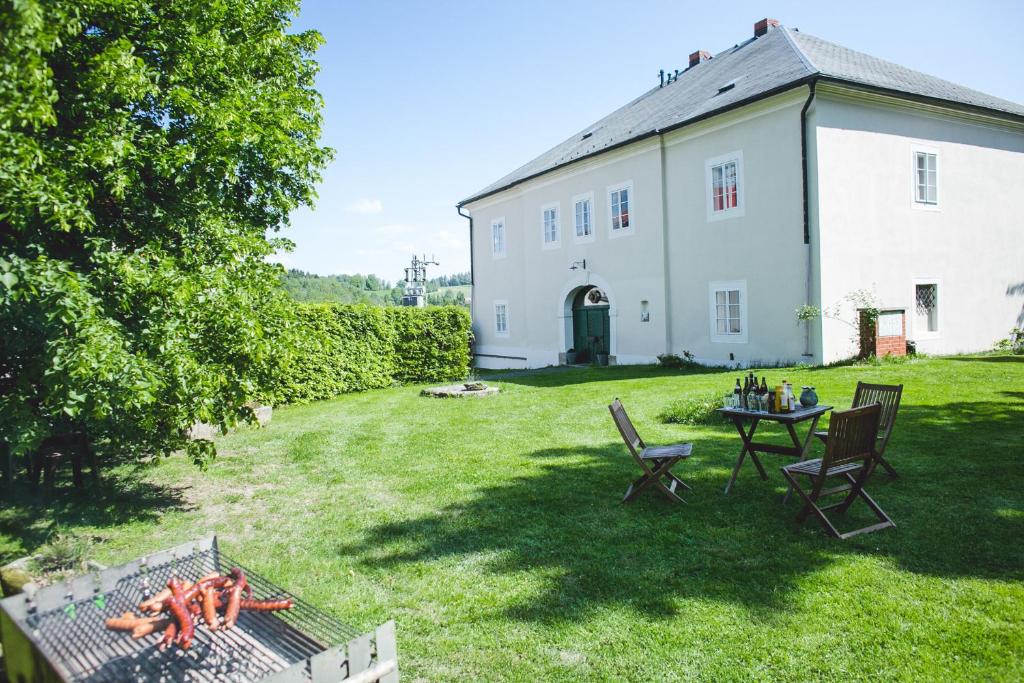 Barokni fara Cesky raj — Hotel in Zelezny Brod
