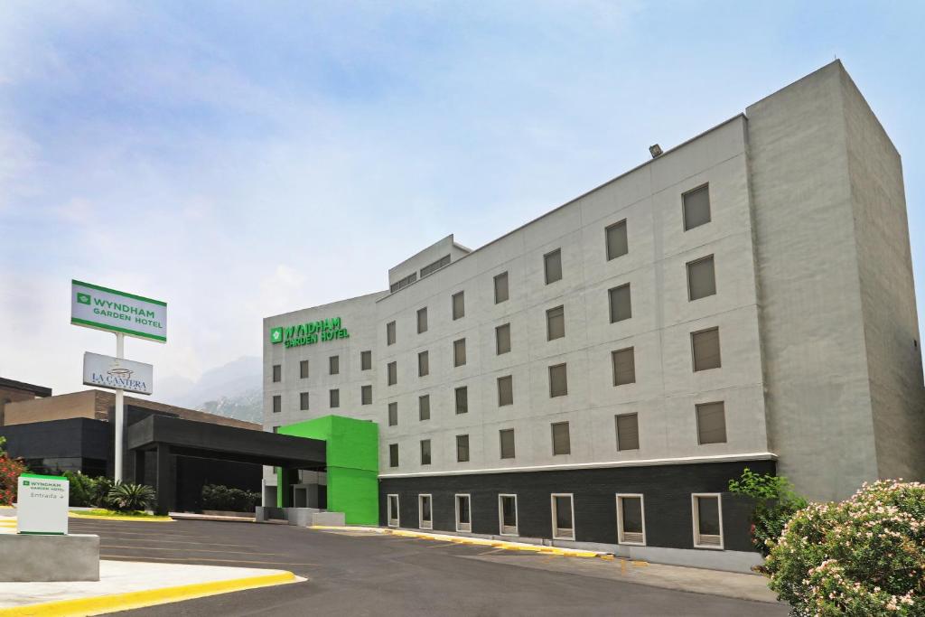 Wyndham Garden Monterrey Valle Real - 2
