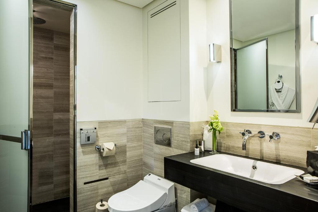 Paris Hotel Marignan Champs Elysees Additional