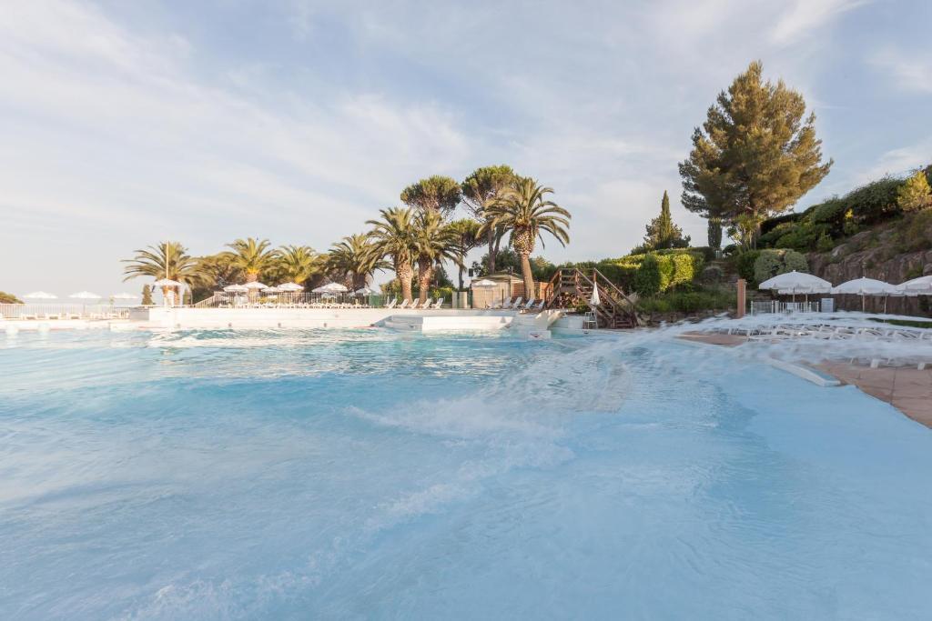 Residence Le Village de Cap Esterel - maeva Home 전경