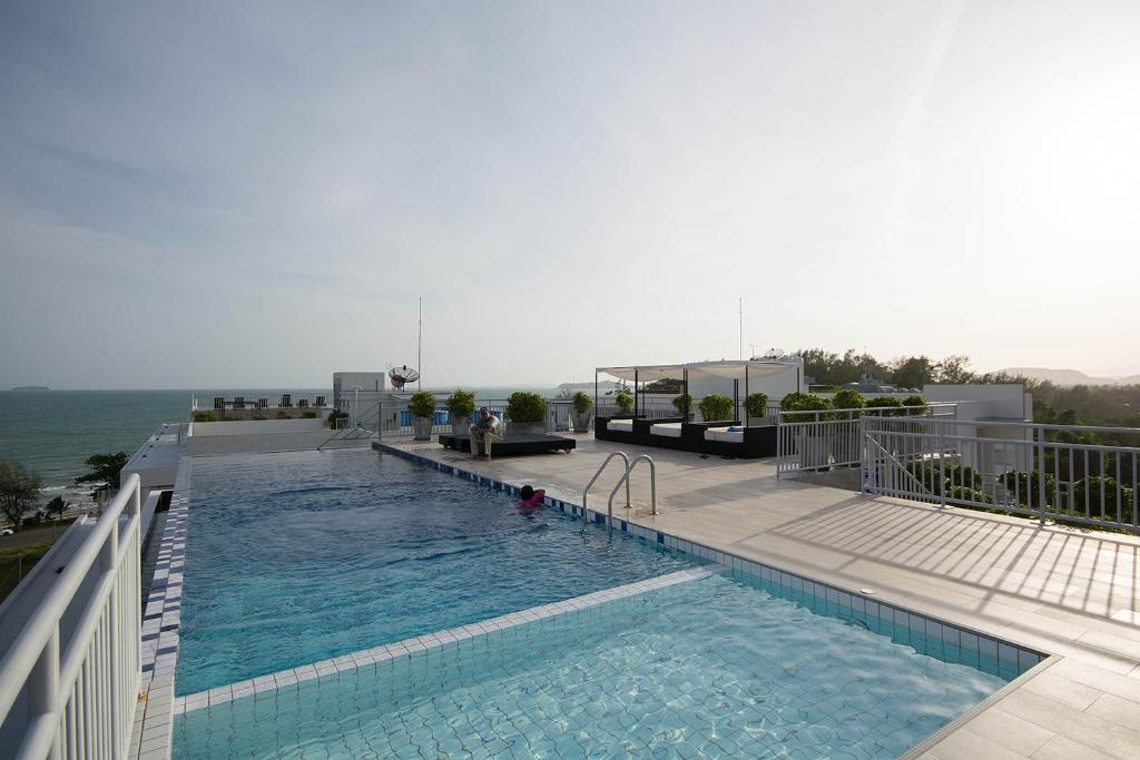 Mosaic Condominium A34M by malai photo