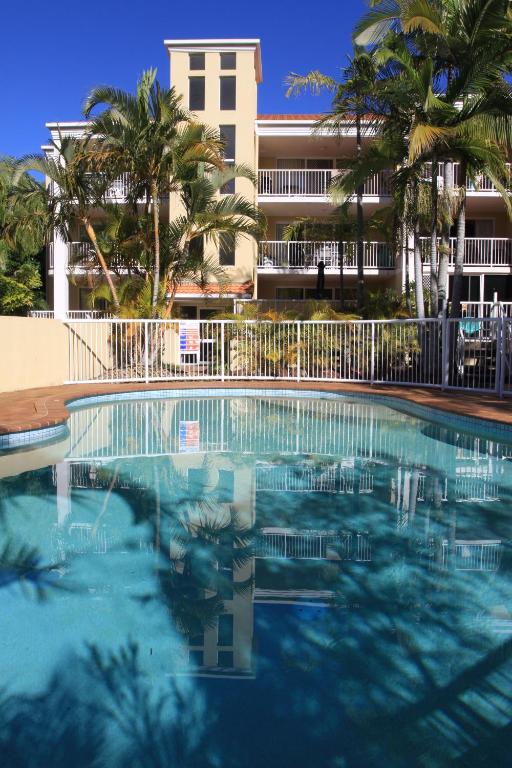 Koala Cove Holiday Apartments — Hotel in Gold Coast