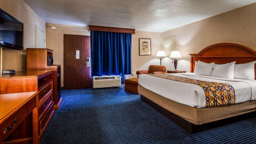 Hotel Arlington VA promotional offer details
