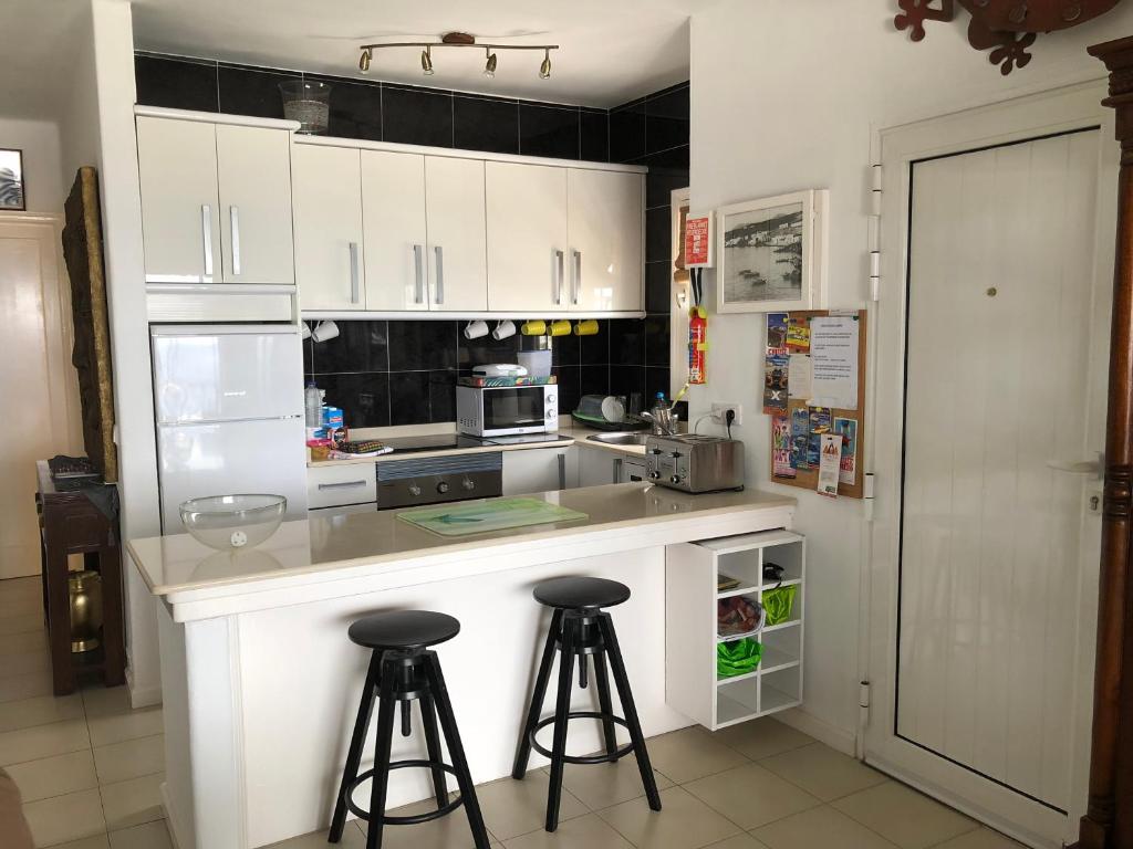 Harbour Sea View Apartment - 4