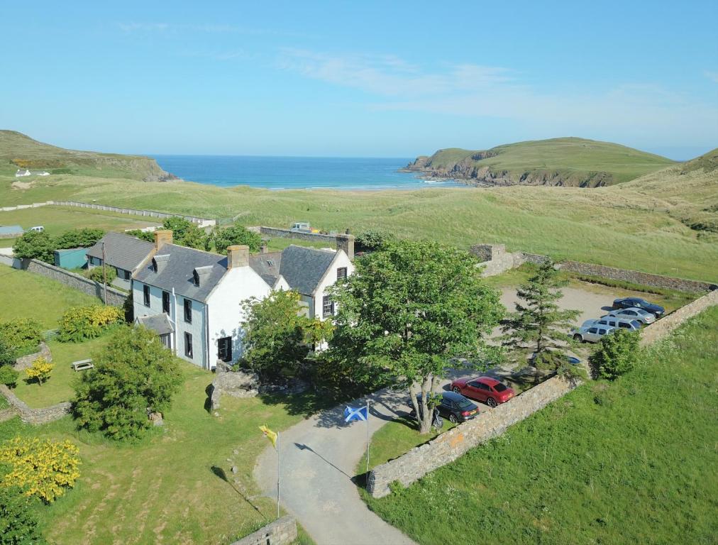 Farr Bay Inn photo