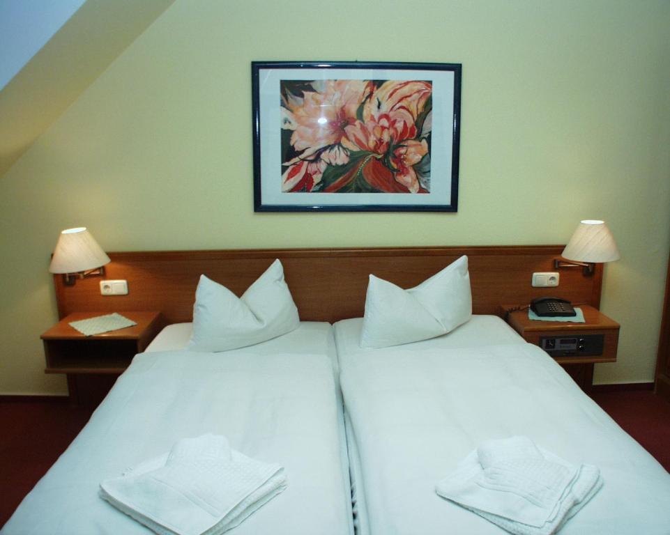 Hotel Deutscher Hof photo