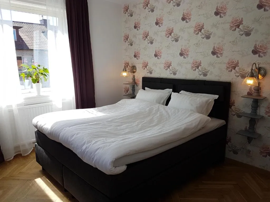 Smålandsstenar hotell, hotel v destinaci Smålandsstenar