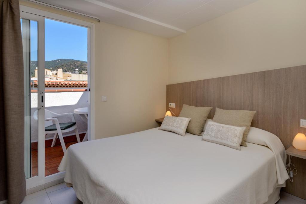Hotel Capri photo