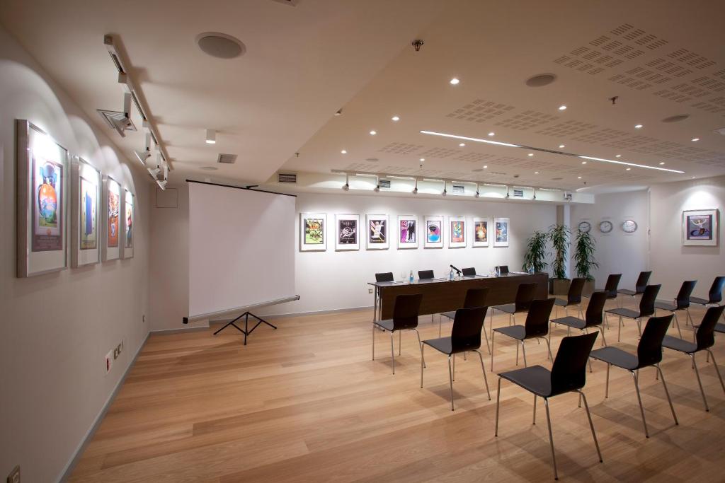 Hotel Astoria7 Photo 8