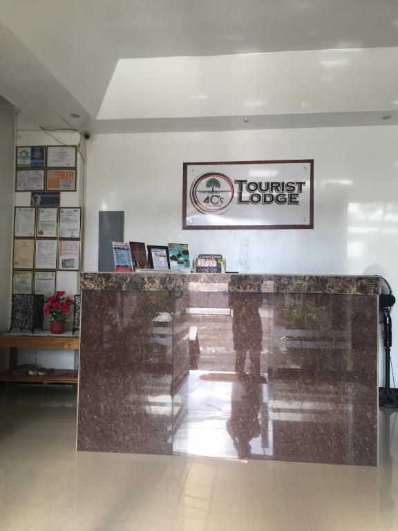 4C's Tourist Lodge photo