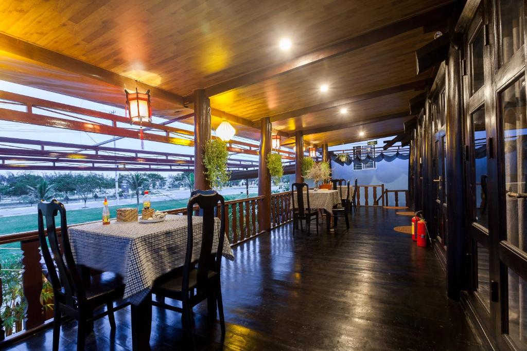 An Bang Stilt House Villa