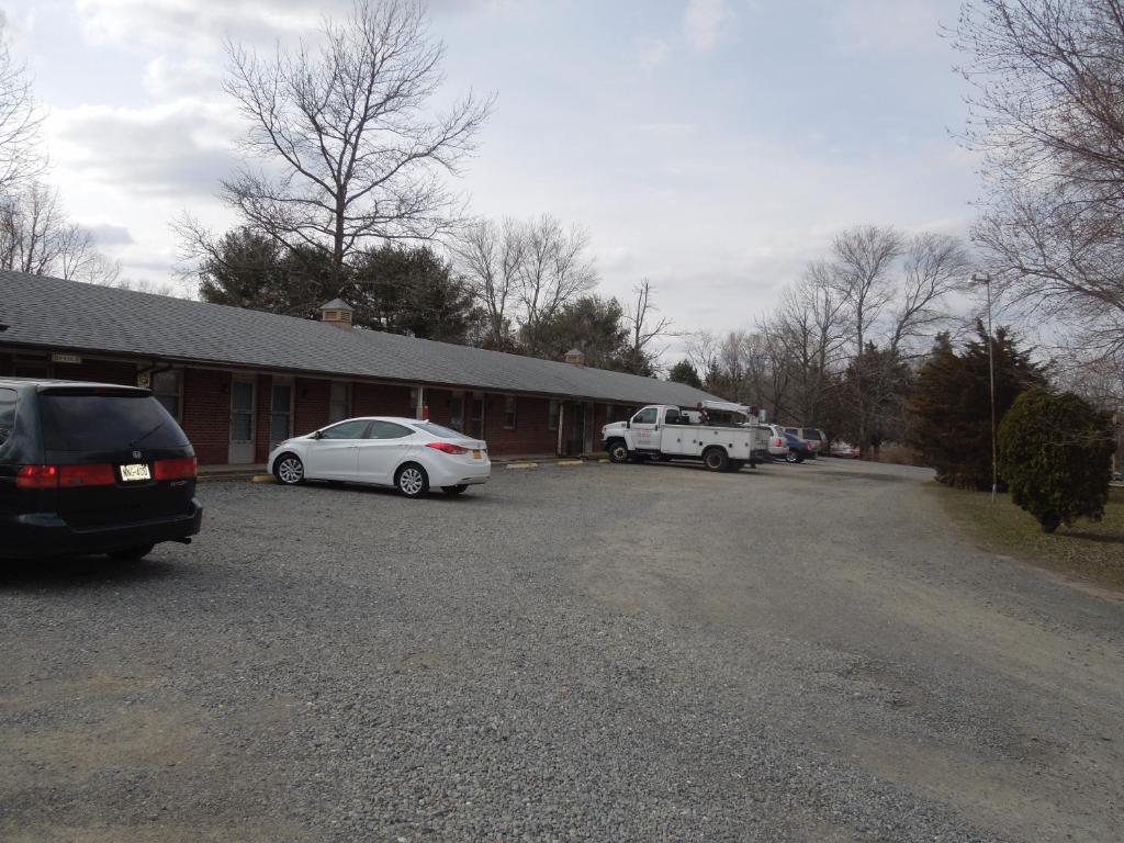Slumberland Motel Mount Holly photo