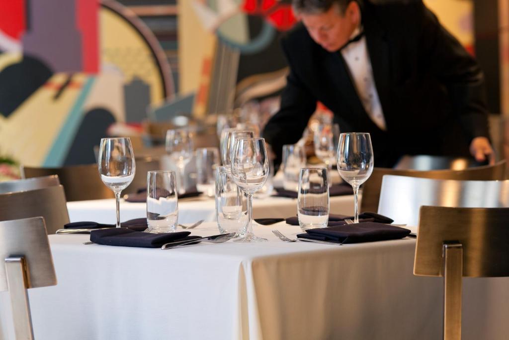 Millennium Knickerbocker Chicago Photo 25