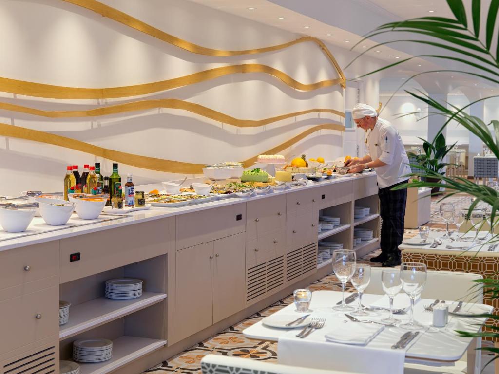 Hotel Atlantis Dunapark - Adults Only Photo 29