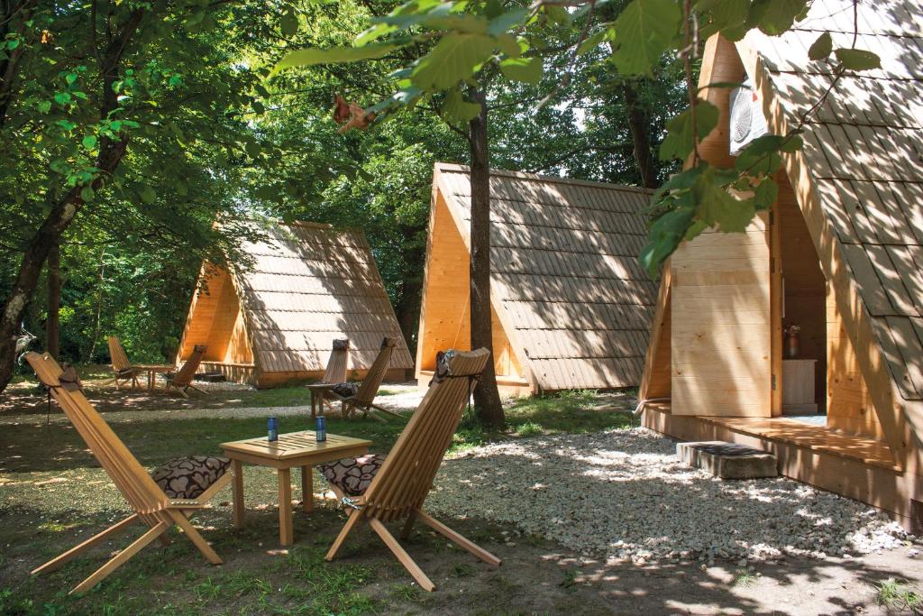 Turisticko naselje- Japodski otoci photo