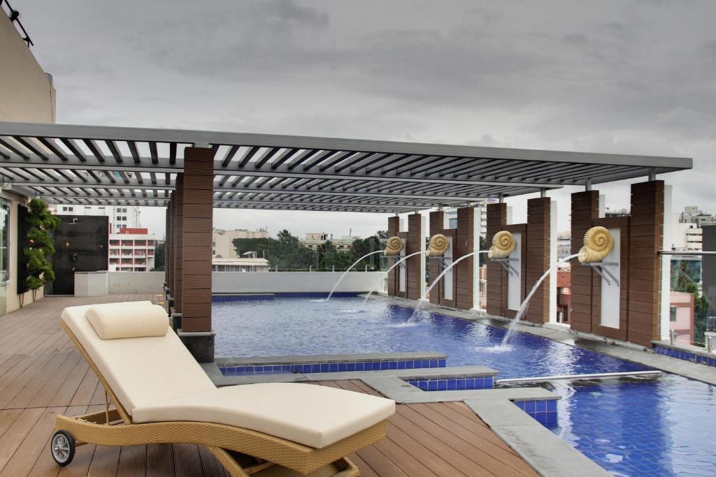 Radisson Bengaluru City Center — Swimming pool in Bayappanhalli, Karnataka