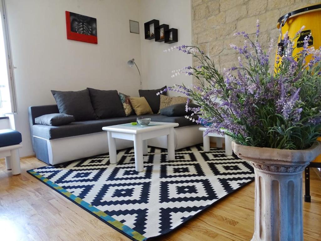 Apartment Naita, Sinj